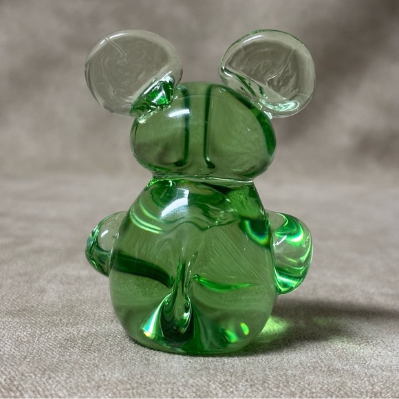 Vintage Art Glass Mouse Figurine Paperweight Neon Green - Picture 3 of 6